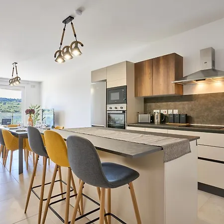 Bugibba Terraced New 2 Bedroom 2 Bathroom * St. Paul's Bay