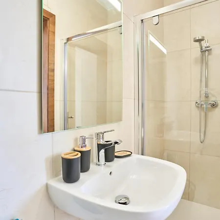 Bugibba Terraced New 2 Bedroom 2 Bathroom Apartment St. Paul's Bay