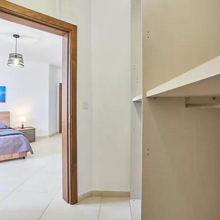 Apartment Bugibba Terraced New 2 Bedroom 2 Bathroom *