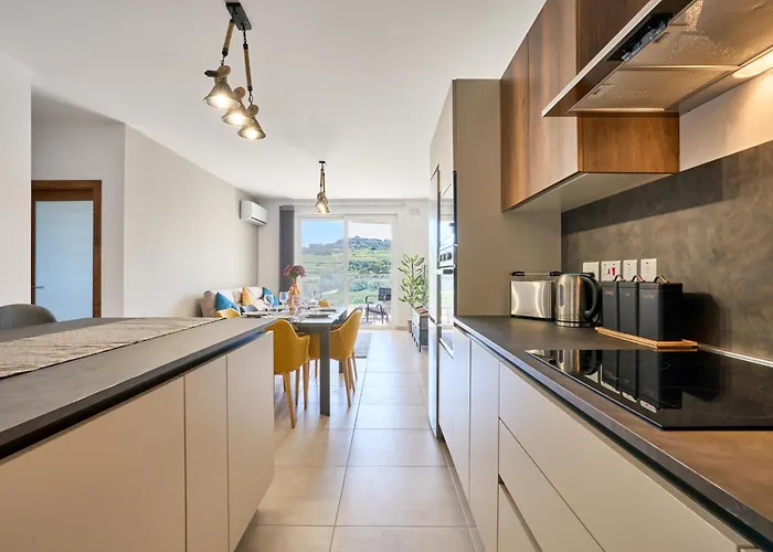 Апартаменты Bugibba Terraced New 2 Bedroom 2 Bathroom *