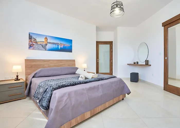 Bugibba Terraced New 2 Bedroom 2 Bathroom Daire *